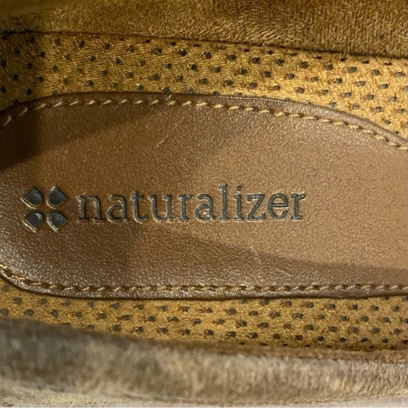 Naturalizer Women Casper Loafer size 7.5 brown Taupe Suede Slip on Comfort - Picture 9 of 12